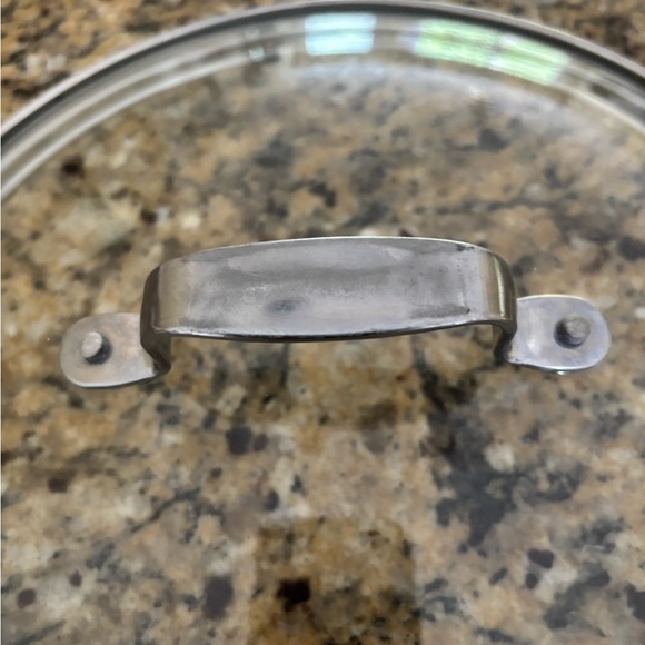 GLASS LID GOOD CONDITION 11” CIRCUMFERENCE OUTER/ INNER STAINLESS RIM 10” - Picture 7 of 9